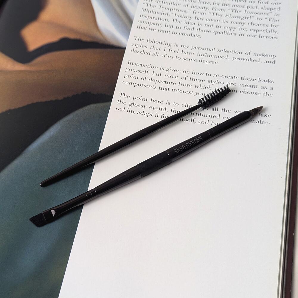 Laura Mercier Makeup Brush Bundle Sketch Intensify and Mascara Wand